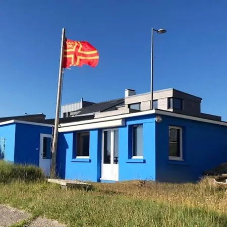 בית נופש Petite Maison Avec Jardin Face