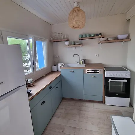 Holiday home Petite Maison Avec Jardin Face Agon-Coutainville